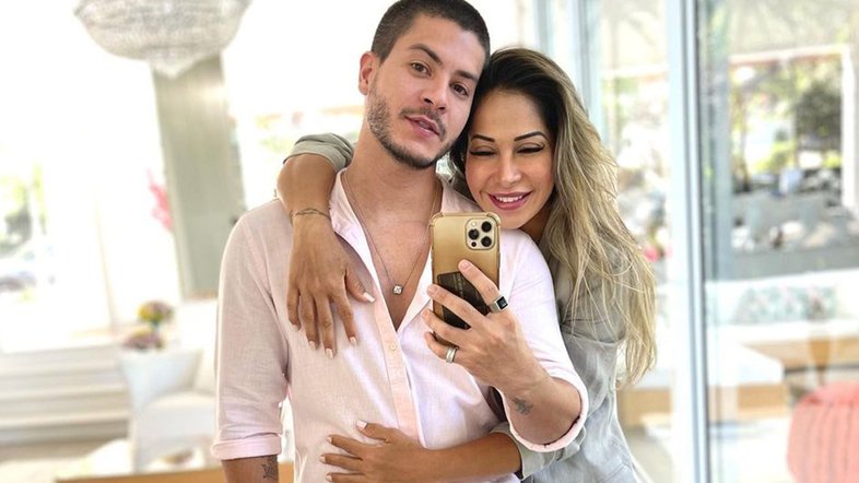 Arthur Aguiar revela que não desistiu de reconquistar Maíra Cardi