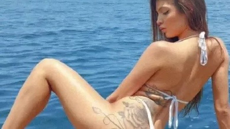 Musa do OnlyFans promete nudes a Casemiro, que é casado: 'Decisão dele'