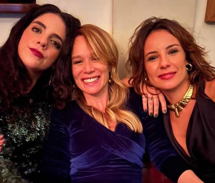 Fotos: Débora Falabella se casa com diretor Fernando Fraiha