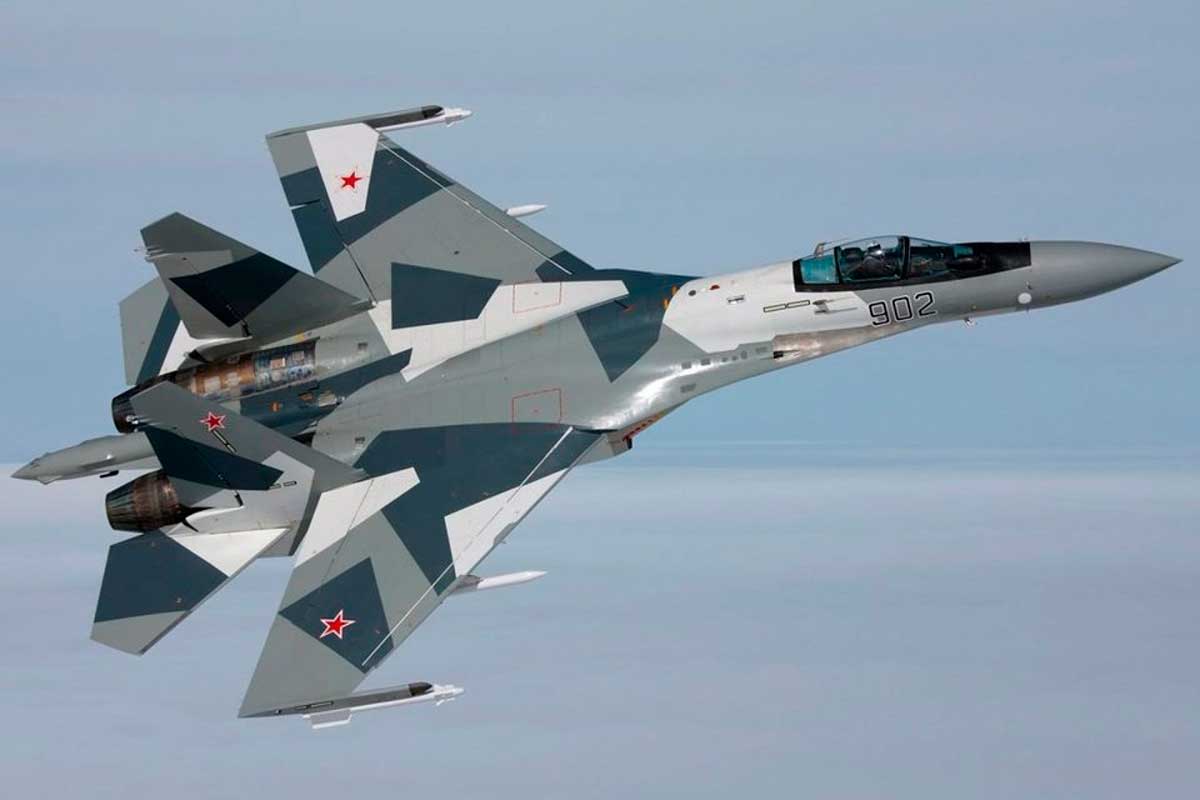 Rússia divulga novo vídeo do ataque de seus caças Sukhoi Su-35 4 Forças Aeroespaciais Russas divulgam vídeo com o Sukhoi Su-35, o caça mais avançado na Guerra da Ucrânia. Foto: Divulgação