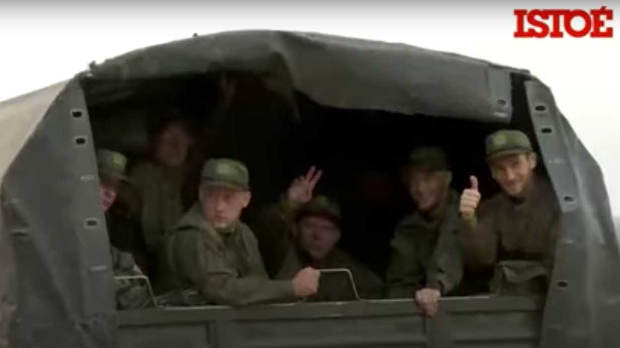 Ucrânia mostra russos recuando de Kherson; Zelensky está cético sobre retirada