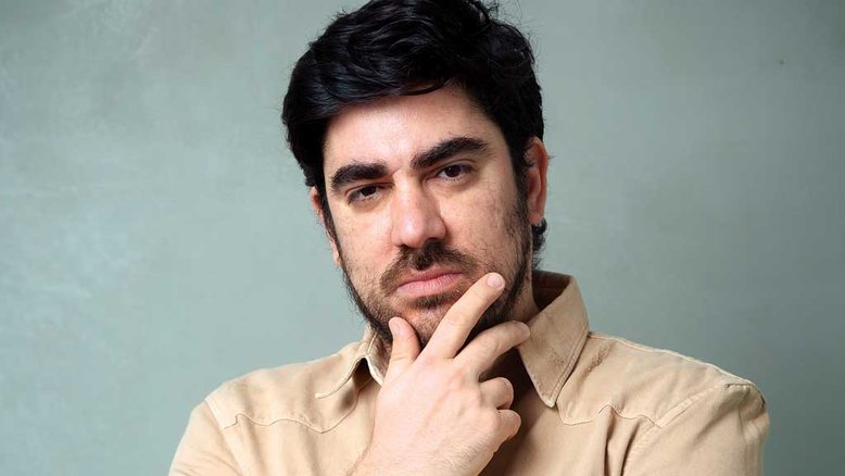 Além de Marcelo Adnet, veja outros famosos que sofreram abuso sexual na infância