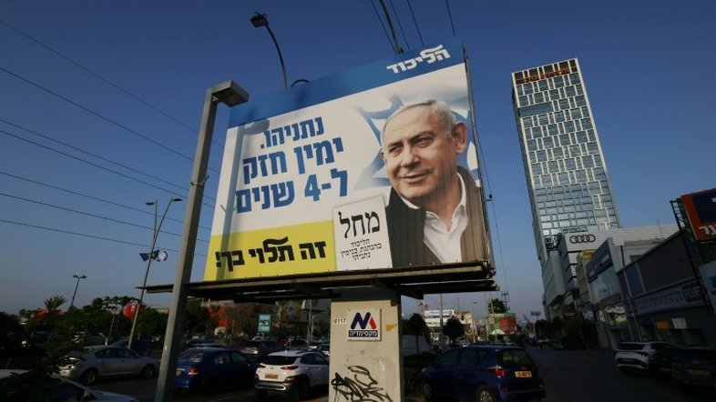 Netanyahu, o 'rei Bibi', volta ao trono em Israel