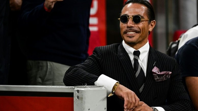 Salt Bae, o homem do bife de ouro