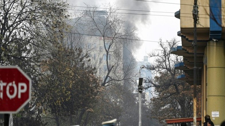 Ataque a hotel frequentado por chineses deixa três mortos no Afeganistão