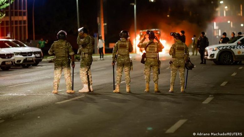 PF prende bolsonaristas suspeitos de ataques em Brasília
