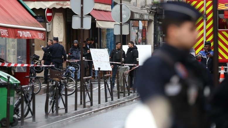 Três mortos e três feridos em tiroteio em Paris
