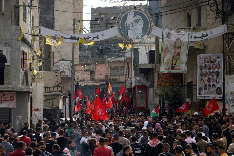 Forças israelenses matam um palestino na cisjordânia