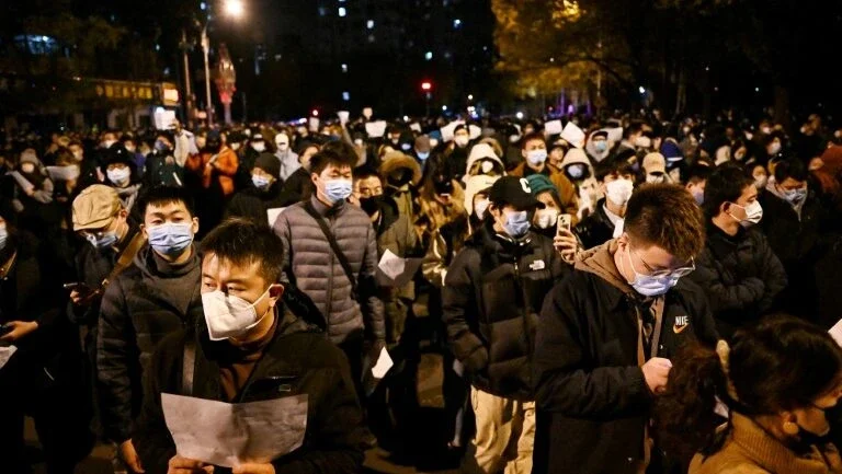 Protestos na China expõem limites da solidariedade com uigures