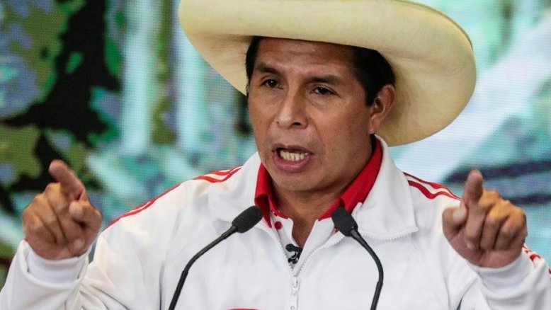 'Jamais renunciarei', diz ex-presidente peruano Pedro Castillo