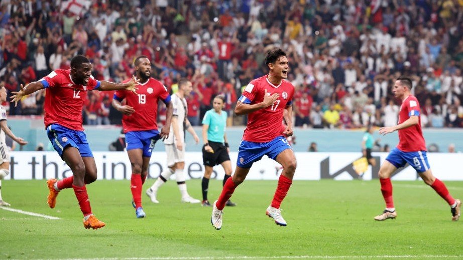 Alemanha vence a Costa Rica, mas está fora da Copa na fase de grupos como em 2018