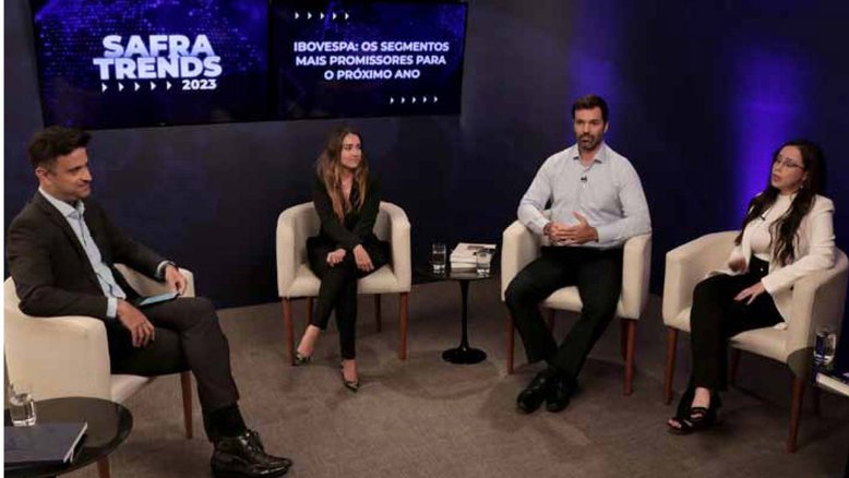 Marcelo Poli mediou a conversa entre Louise Barsi, da AGF, Cauê Pinheiro e Luana Nunes, do Safra, sobre os segmentos mais promissores da Bolsa (Crédito: divulgação)