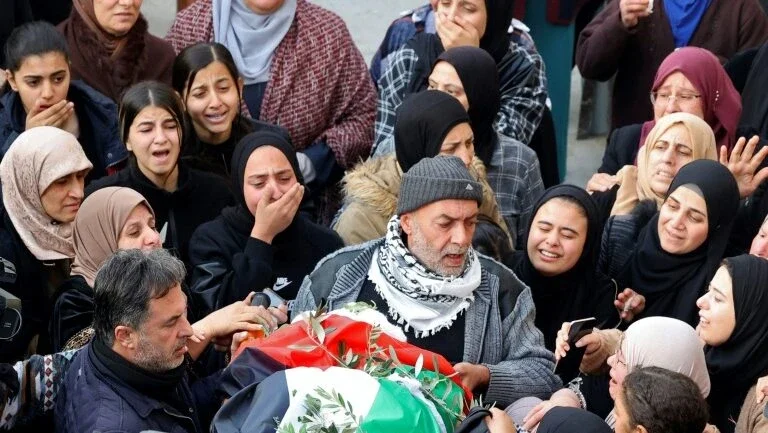 Exército israelense admite ter matado uma adolescente palestina na Cisjôrdania