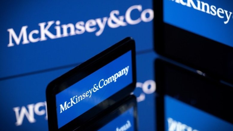 Procuradoria francesa faz buscas nas sedes da consultoria McKinsey e do partido de Macron