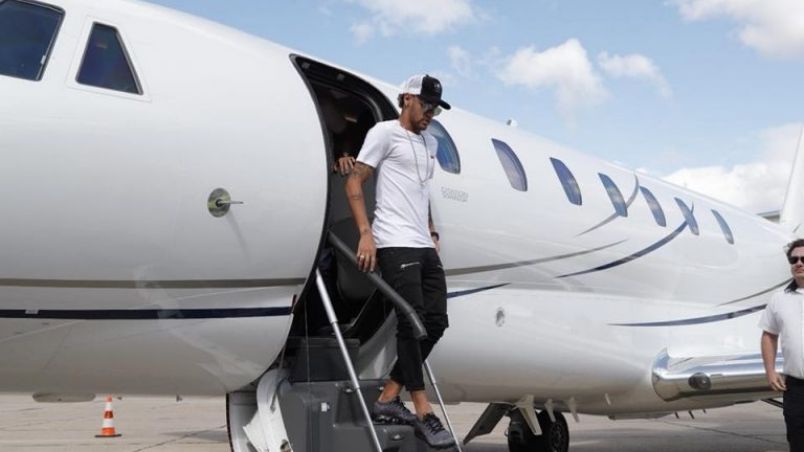 De 'cabeça quente', Neymar descarta volta com seleção e deixa Catar em seu jato de R$ 94 mi; saiba detalhes