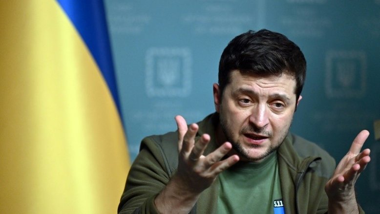Biden reafirma apoio à Ucrânia em conversa com Zelensky