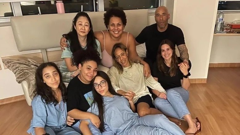 Família de Pelé passa Natal no hospital onde o Rei do futebol está internado