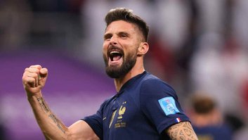 Giroud rescinde com o LAFC após Mundial e deve encerrar a carreira no Lille