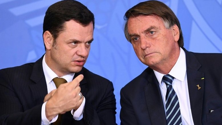 PGR quer investigar Bolsonaro por ataques em Brasília
