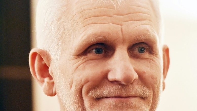 Começa em Belarus julgamento do Nobel da Paz Ales Bialiatski