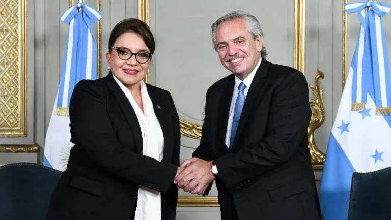Xiomara Castro comemora um ano no governo de Honduras com desafios pendentes