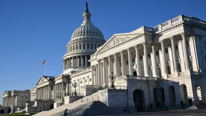 Senadores dos EUA falam em 'abuso de poder' de Trump contra o Brasil
