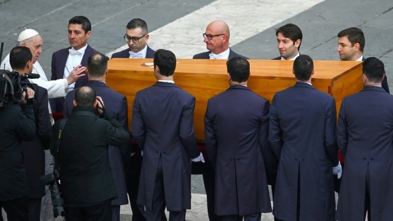 Bento XVI, o papa ultraconservador que se atreveu a renunciar