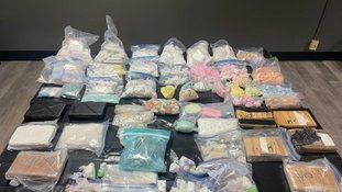 Importante observação sobre bebida alcoólica e a droga fentanil