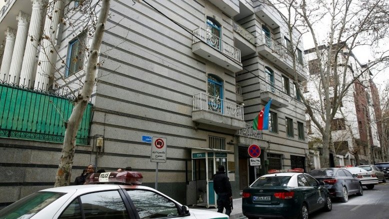 Ataque contra embaixada do Azerbaijão no Irã deixa um morto