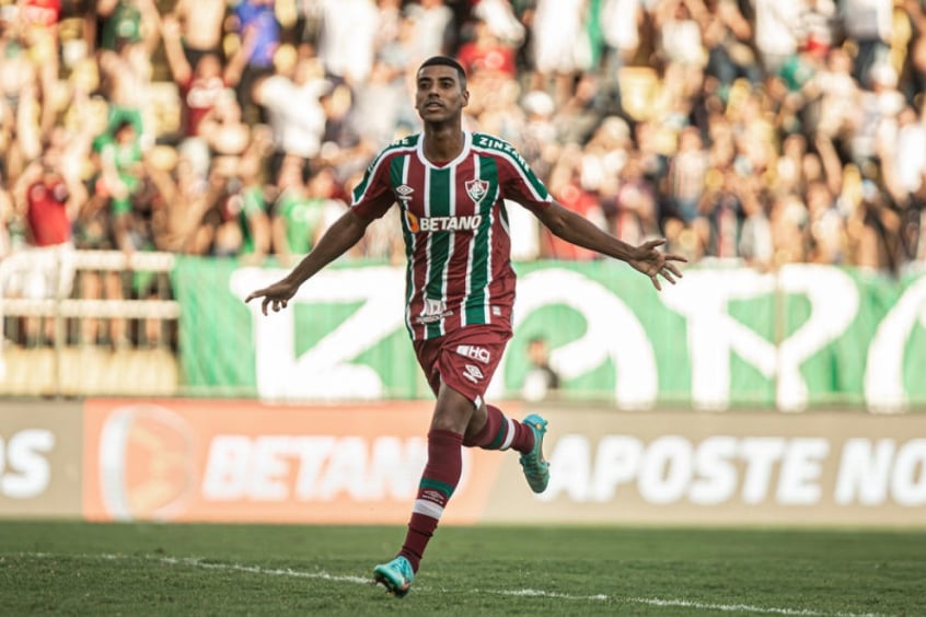 Alan exalta elenco do Fluminense e fala sobre gol na estreia: 'Espero estar à altura para corresponder'