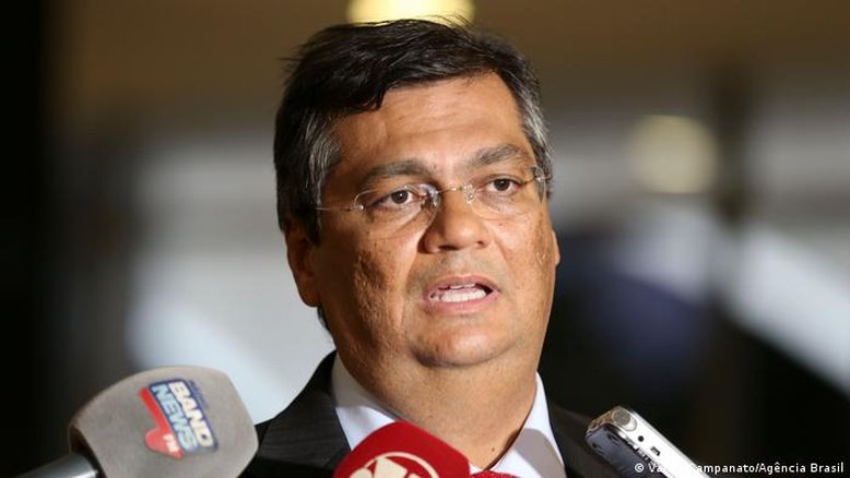 Flávio Dino diz que esclarecer morte de Marielle é "questão de honra"