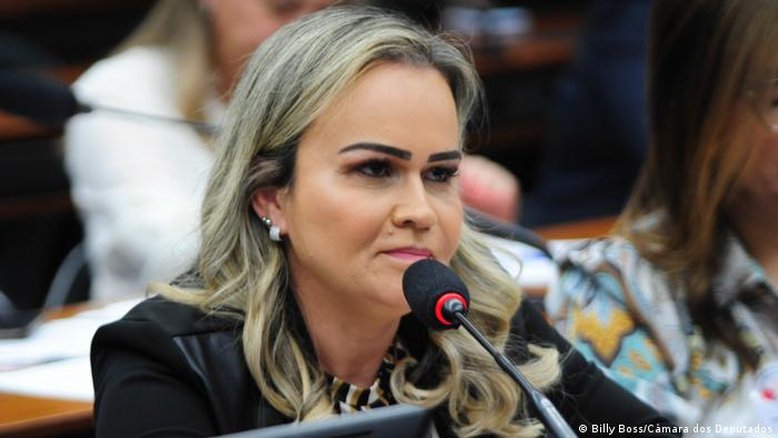 Entenda a polêmica envolvendo a nova ministra do Turismo e milicianos