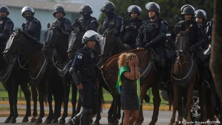 MP vai apurar atuação da polícia durante ataques em Brasília
