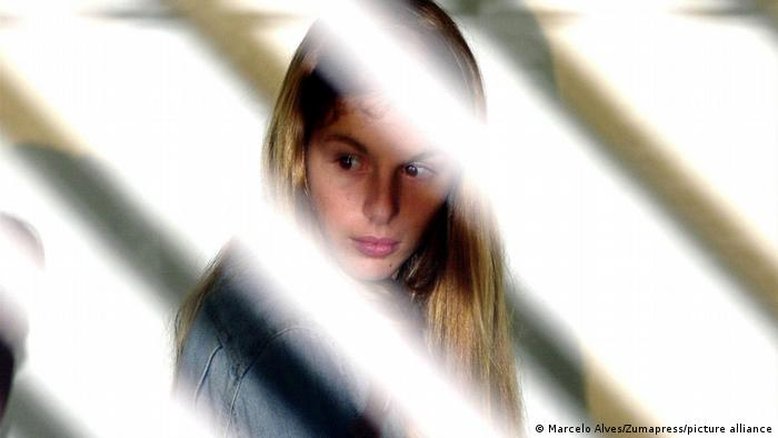 Após 20 anos, Suzane von Richthofen deixa a prisão
