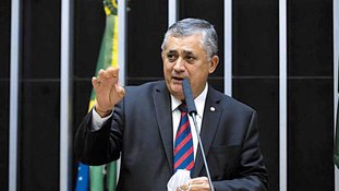 Líder do governo na Câmara dos Deputados, José Guimarães (PT-CE)