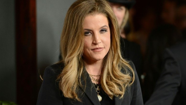 Cantora Lisa Marie Presley, filha de Elvis, morre aos 54 anos