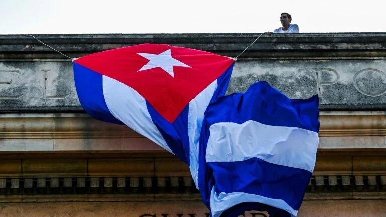 Justiça britânica analisa processo contra Cuba por falta de pagamento de dívida milionária