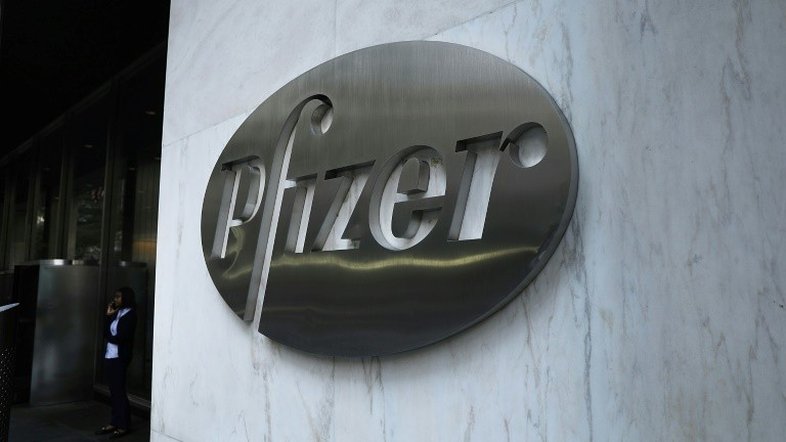 Pfizer venderá mais medicamentos a preço de custo a países pobres
