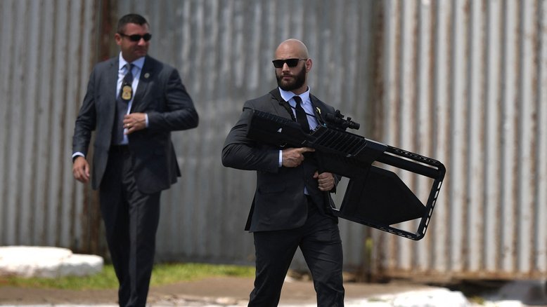 Polícia Federal derruba drone na Esplanada dos Ministérios