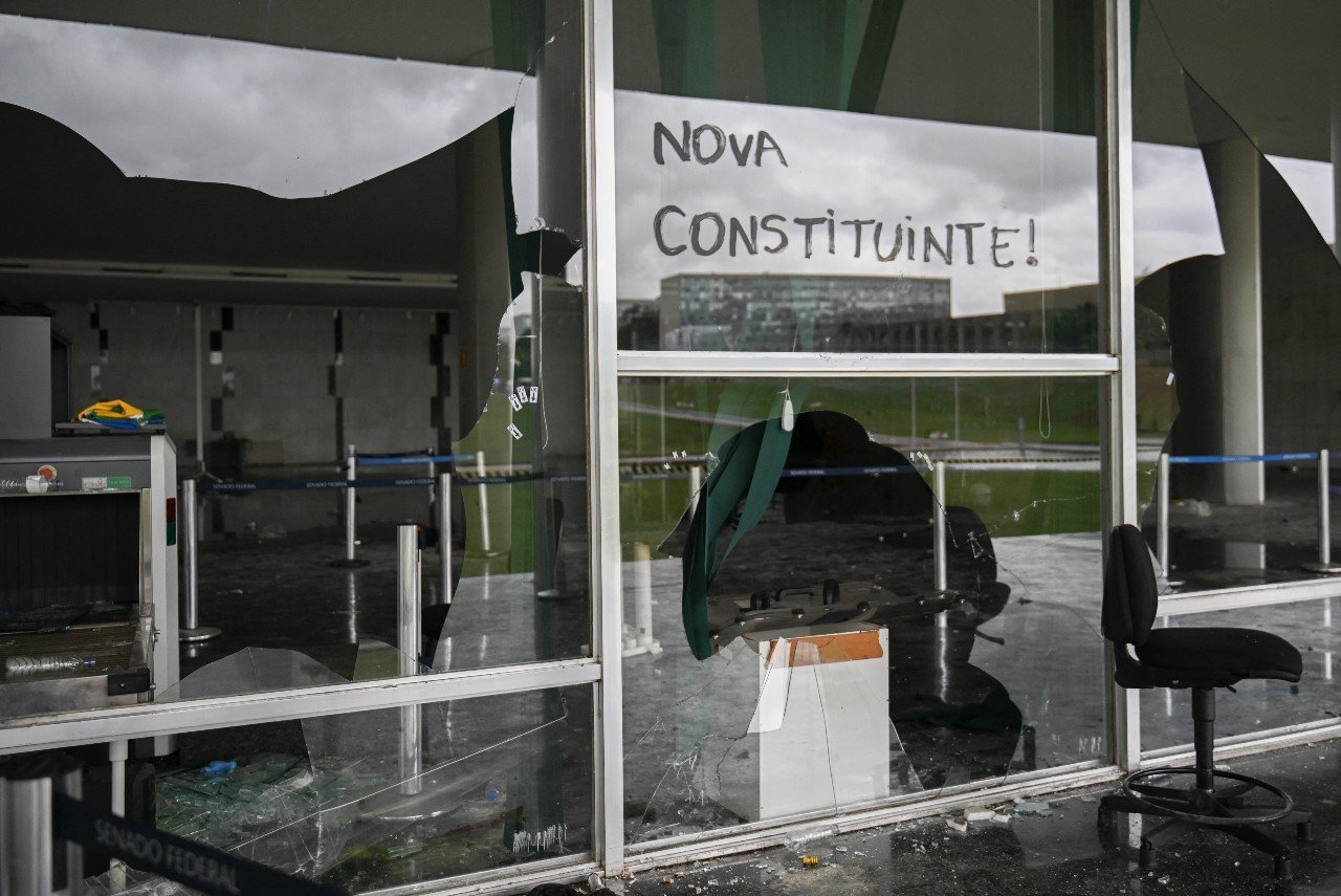 Veja imagens da destruição provocada por bolsonaristas em Brasília 18 Veja imagens da destruição provocada por bolsonaristas em Brasília