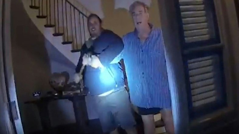 Tribunal dos EUA divulga vídeo de agressão ao marido de Nancy Pelosi