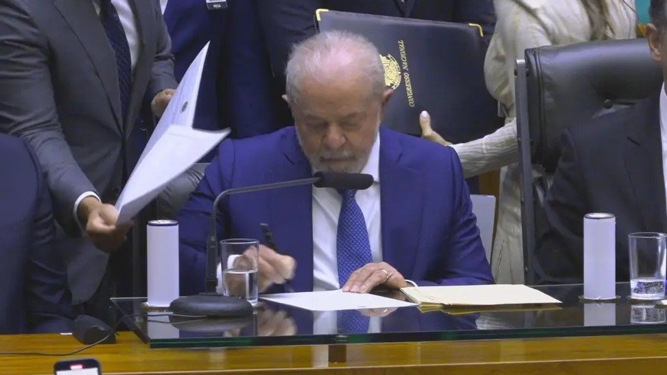 Lula assume presidência da República com discurso em defesa da soberania popular: 'Democracia para sempre' 5 Lula assume presidência da República com discurso em defesa da soberania popular: 'Democracia para sempre'