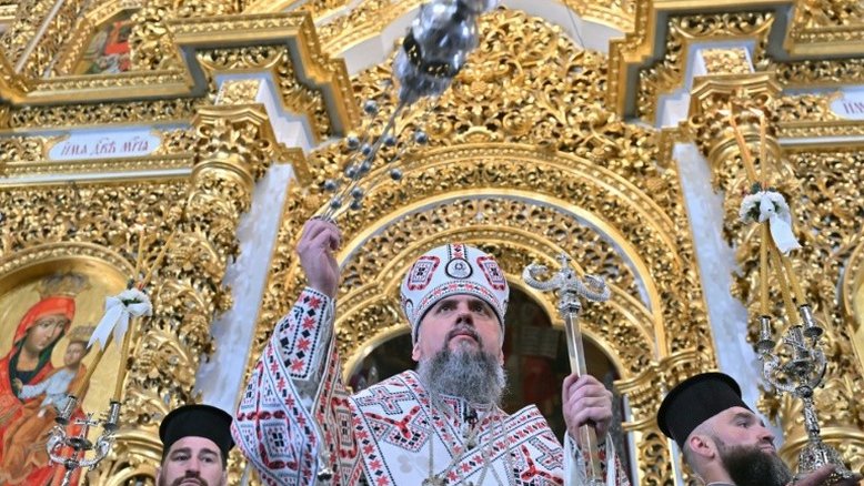 Líder da Igreja Ortodoxa Ucraniana celebra missa em famoso mosteiro desvinculado de Moscou