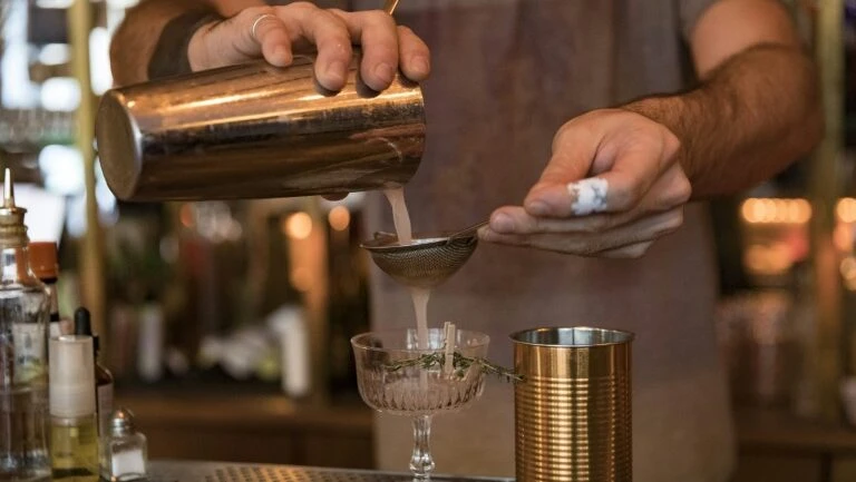 Gastronomia francesa experimenta menus com pouco ou nenhum álcool