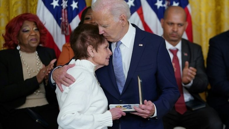 Biden condena ‘violência política’ dois anos após ataque ao Capitólio
