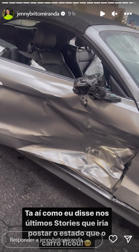 Jenny Miranda se pronuncia após grave acidente de carro: ‘Desejaram minha morte’ 4 Jenny Miranda se pronuncia após grave acidente de carro: ‘Desejaram minha morte’