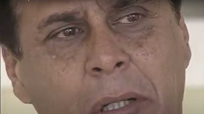 Roberto Dinamite chora por ter sido expulso da tribuna de honra em São Januário