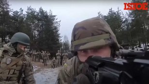 Soldados ucranianos encaram a morte para defender fronteira