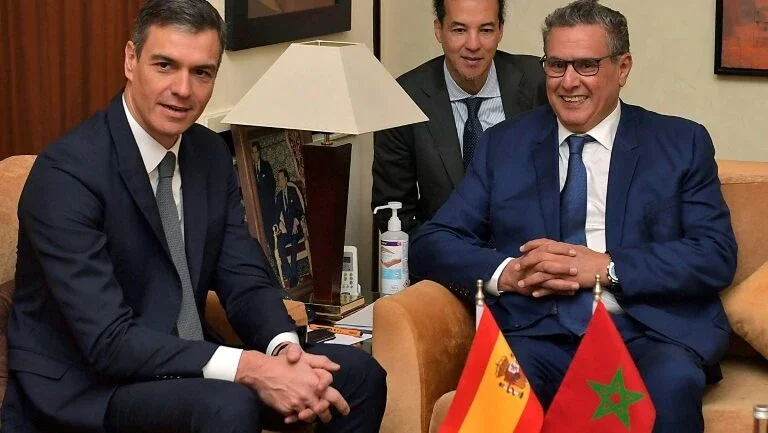Depois da crise, Espanha sela reconciliação com Marrocos