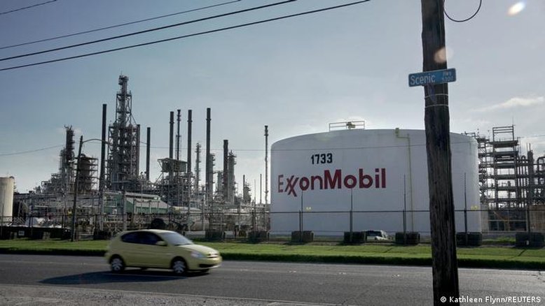Lucro recorde das petrolíferas eleva pressão por mais taxas